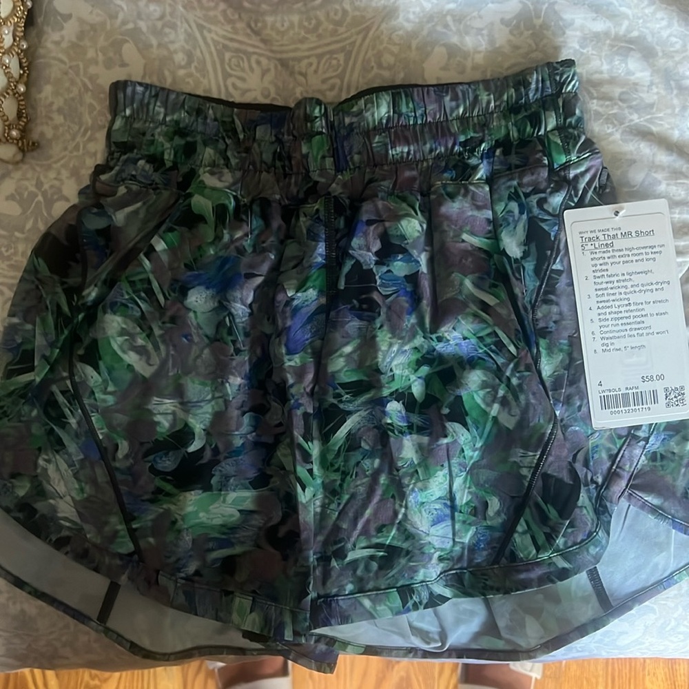 Track that mis rise short new with tags